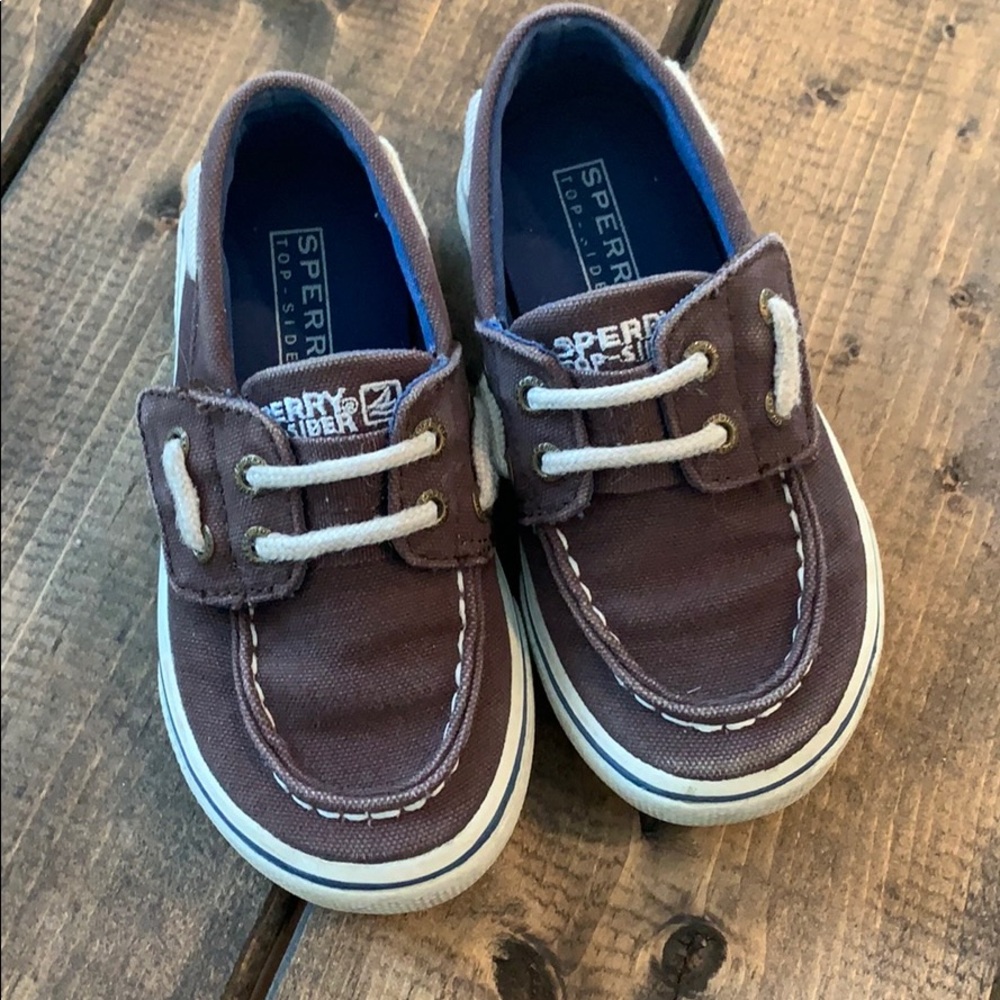 Sperry boat shoes
